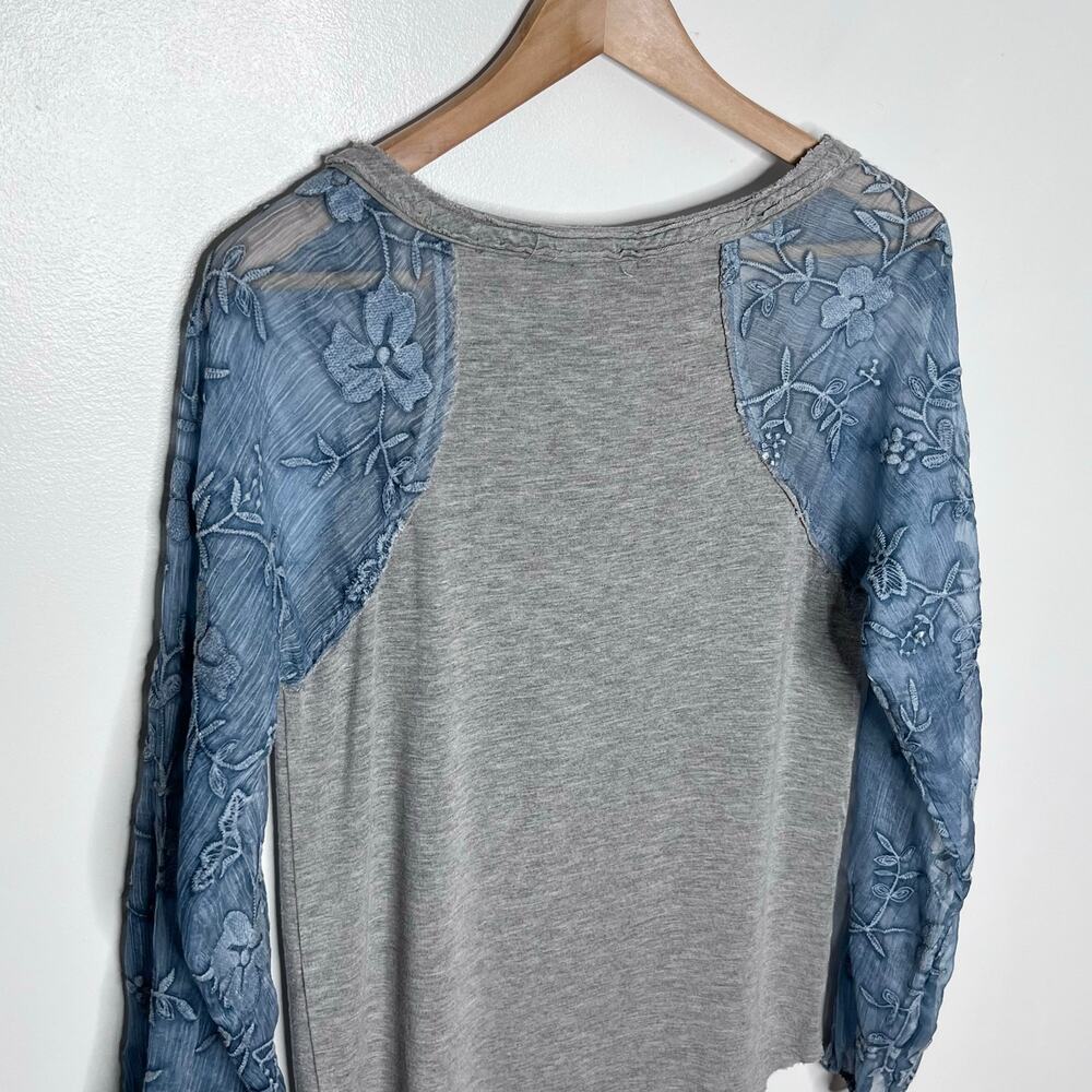 Sundance Embroidered Floral Mesh Sleeve Henley Top Gray Blue XS Boho Romantic - Picture 6 of 8